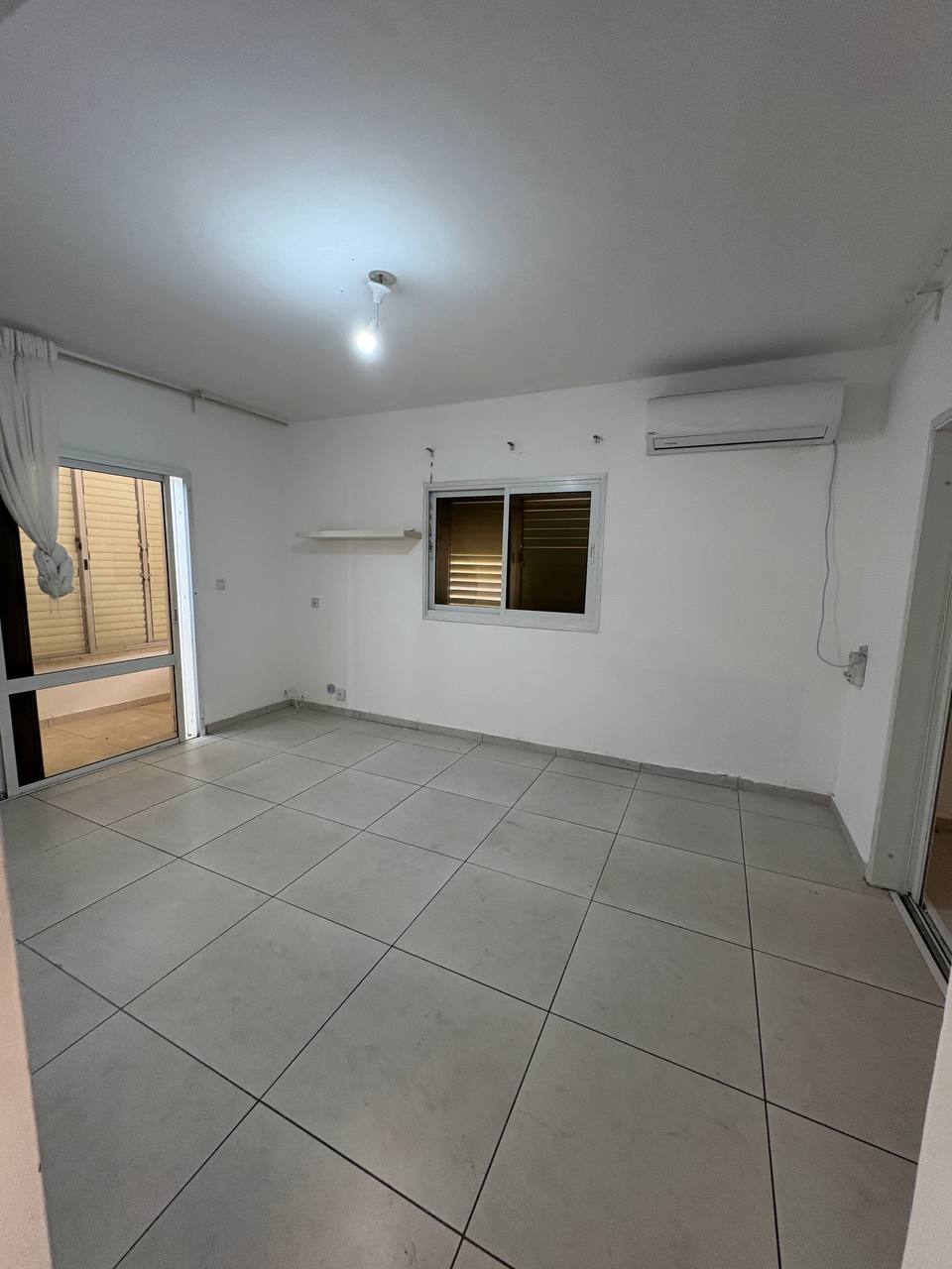 דירה 4 חדרים למכירה ברחוב מלחמת ששת הימים, טירת כרמל - תמונה 3